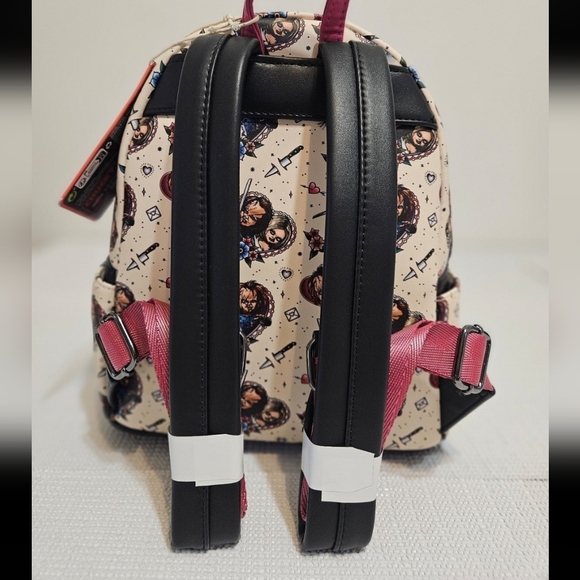 Loungefly Chucky and Tiffany Heart mini backpack - Picture 5 of 6